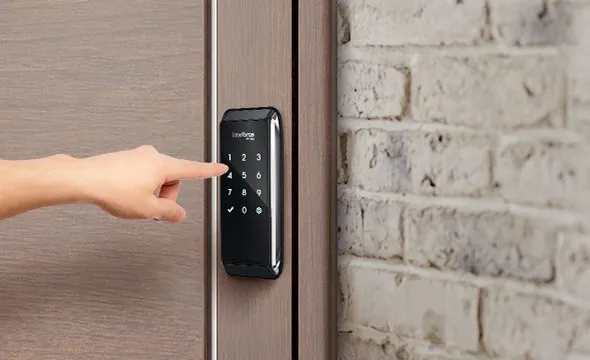 Fechadura digital com teclado numérico